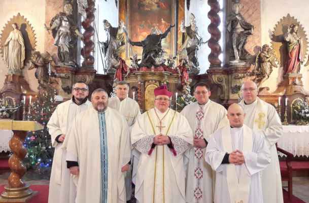 01 Lednové setkání kněží z Krušnohorského vikariátu bývá pravidelně v kostele sv. Jiljí v Jirkově.