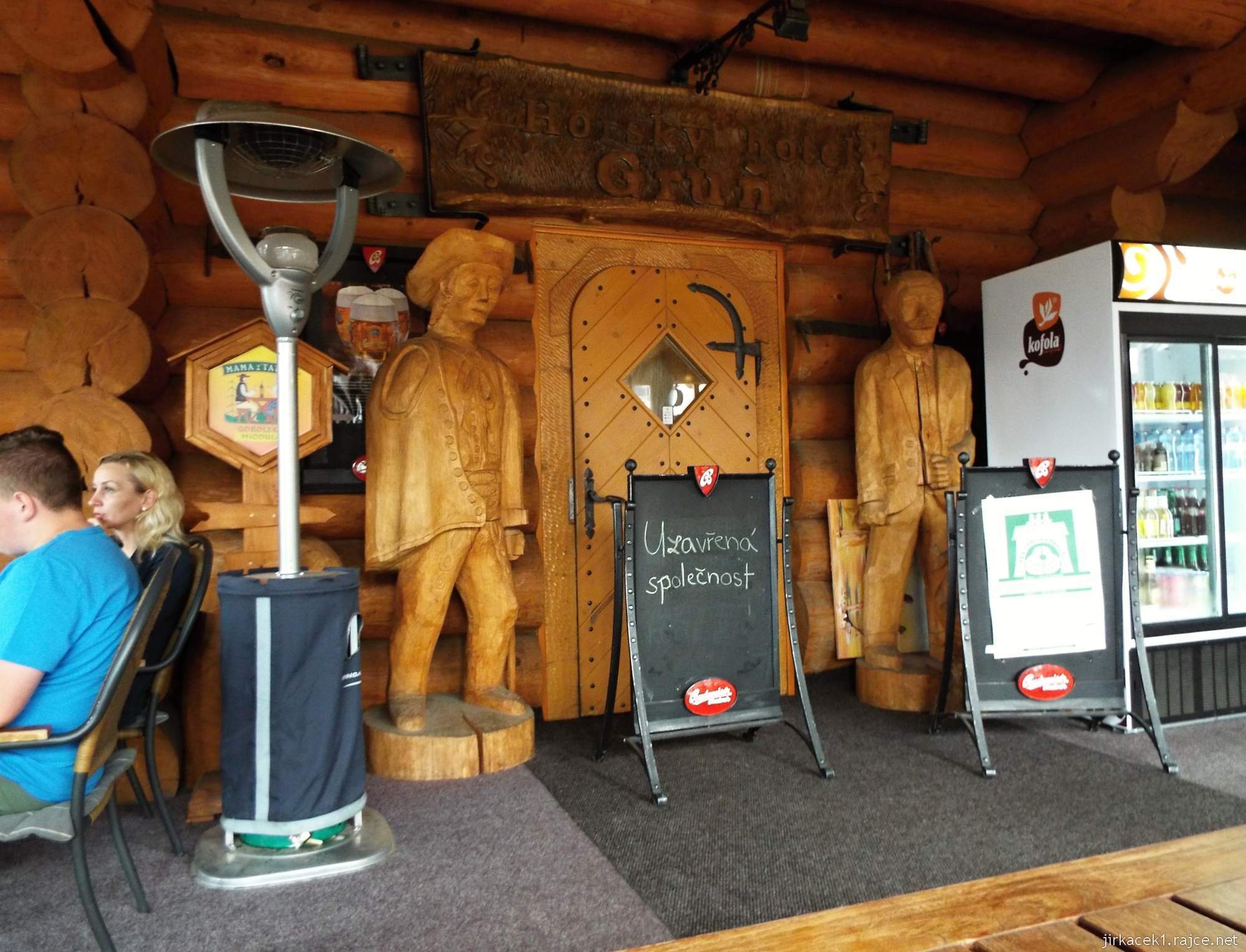 Mosty u Jablunkova - Fojtský grúň 02 - vchod do restaurace