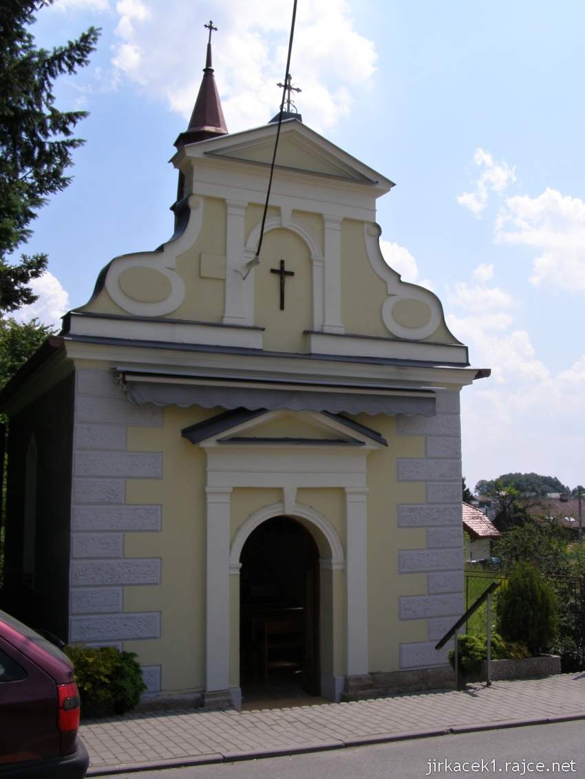 Bobrovníky u Hlučína - kaple sv. Prokopa 06 - čelní pohled