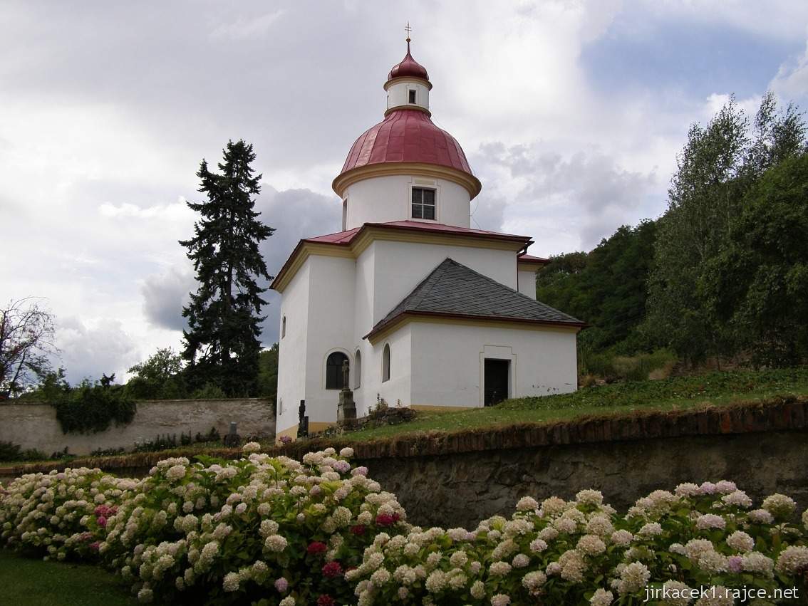 Pustiměř - kaple sv. Anny