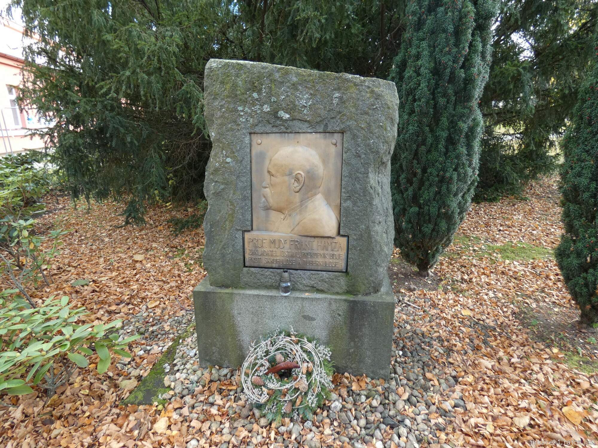 C - Luže - Hamzův park a arboretum 010