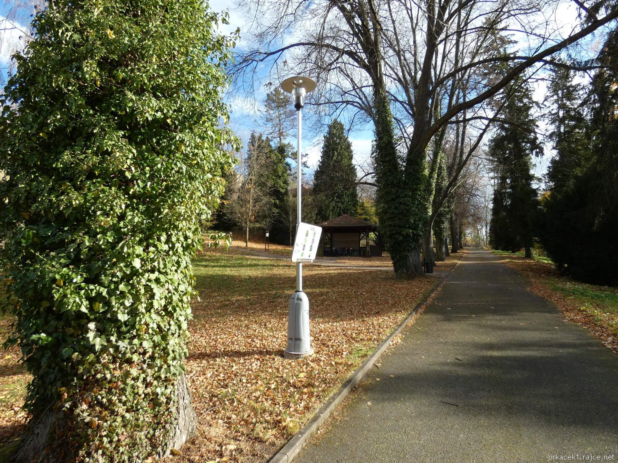 C - Luže - Hamzův park a arboretum 059