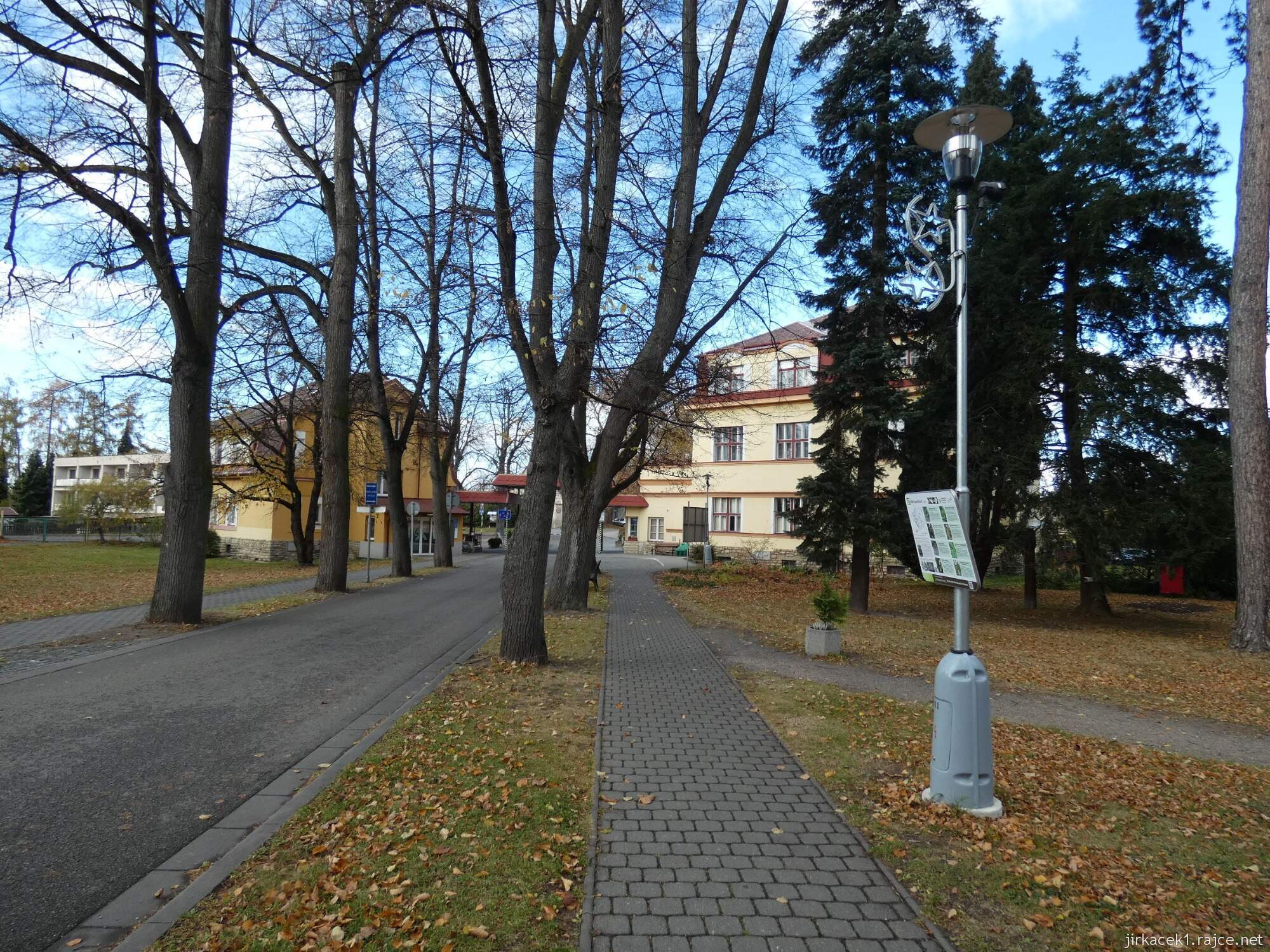 C - Luže - Hamzův park a arboretum 107