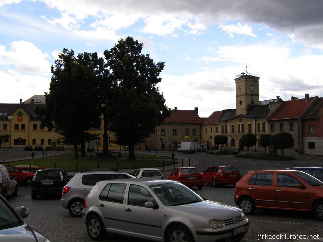 Dolní Bousov - náměstí T.G. Masaryka - celkový pohled