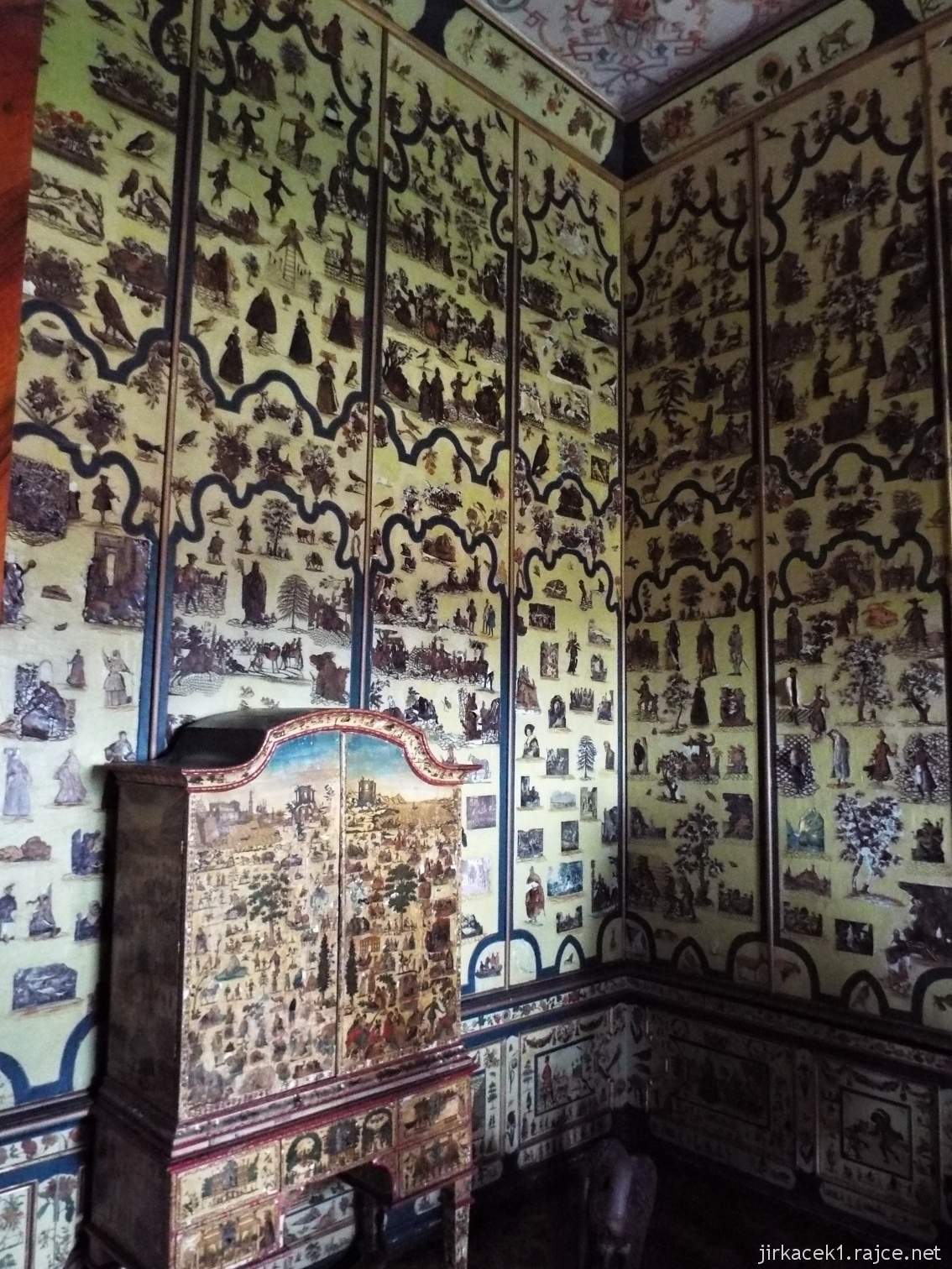 zámek Milotice 32 - interiéry - Kabinet hraběnky (též čínský kabinet)