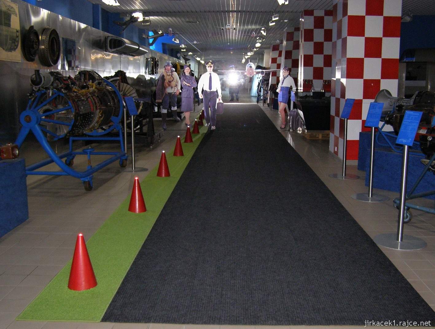 Brno - Technické muzeum 25 - expozice letecké motory