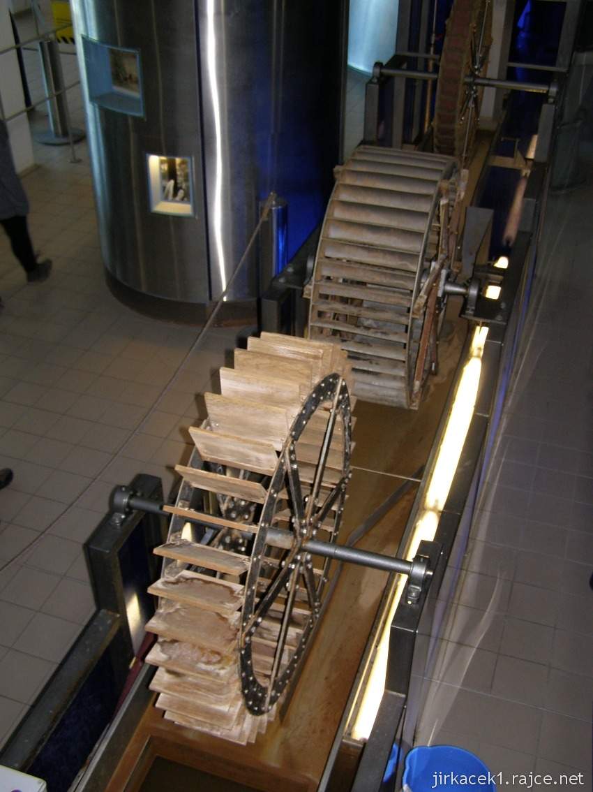 Brno - Technické muzeum 26 - expozice vodní motory