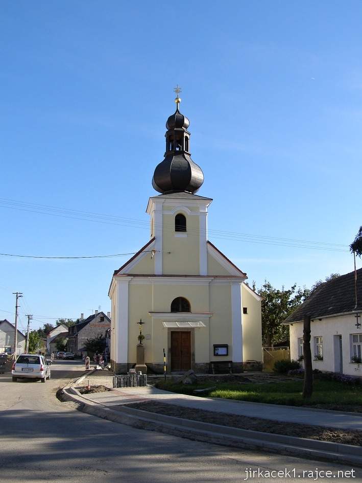 Tupesy - kaple Navštívení Panny Marie - celkový pohled